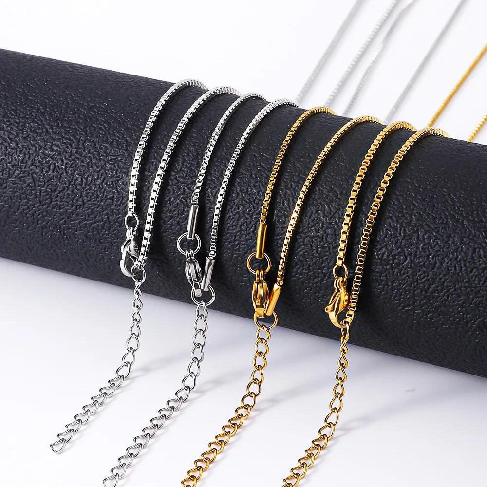 Halsband dam – tunt box chain halsband cc-inspirerade