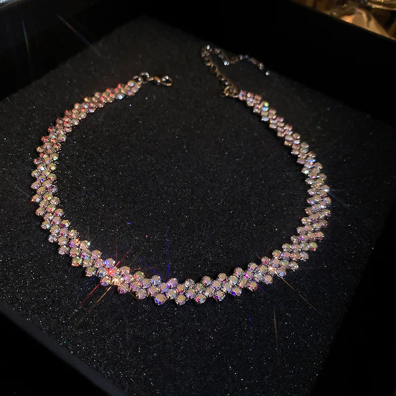 Halsband dam – choker med strass för fest