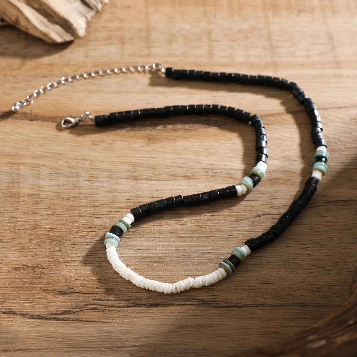 Träpärlshalsband herr – boho surfer stil