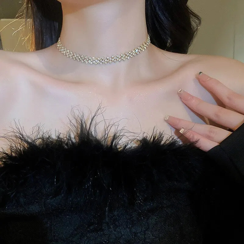 Halsband dam – choker med strass för fest