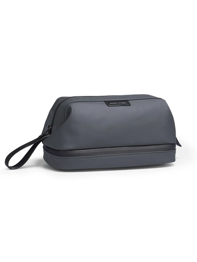 Necessär herr – stilren och slitstark travel organizer