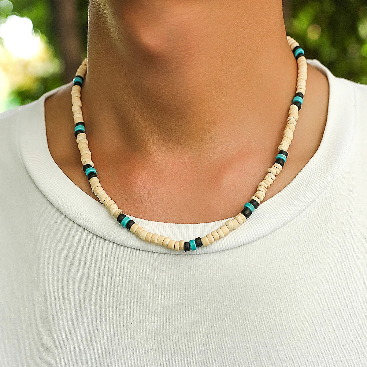 Träpärlhalsband herr – kort choker med vintagekänsla